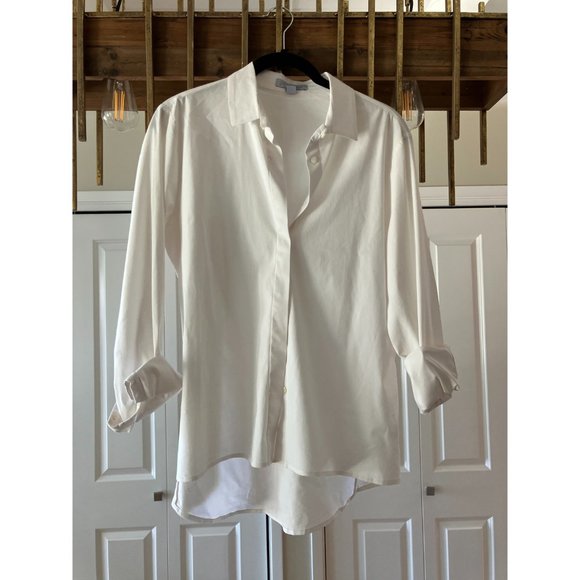 Crisp White Tuxedo Shirt for Women from Seoul - Picture 2 of 5